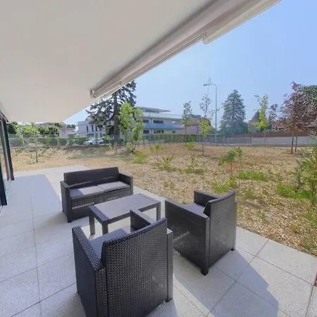 Apartment Luminous 2-bed With Spacious Terrace Rsc70-gf Nyon