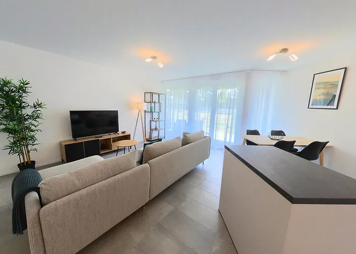 Luminous 2-bed With Spacious Terrace Rsc70-gf * Nyon