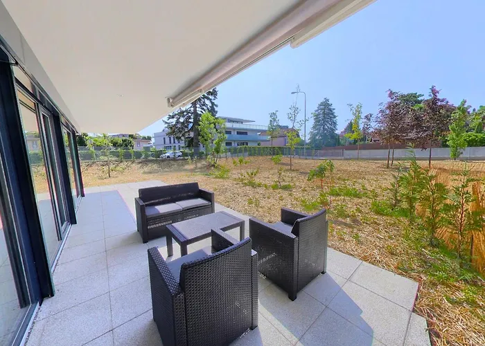 Appartement Luminous 2-bed With Spacious Terrace Rsc70-gf *